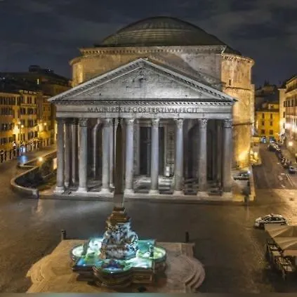 Pantheon 11 * רומא